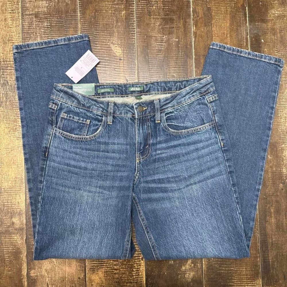 Wild Fable Women's Easy Rigid Mid Rise Straight Denim Jeans